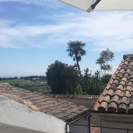 B&B Porta Girone Civitanova Alta Exterior photo